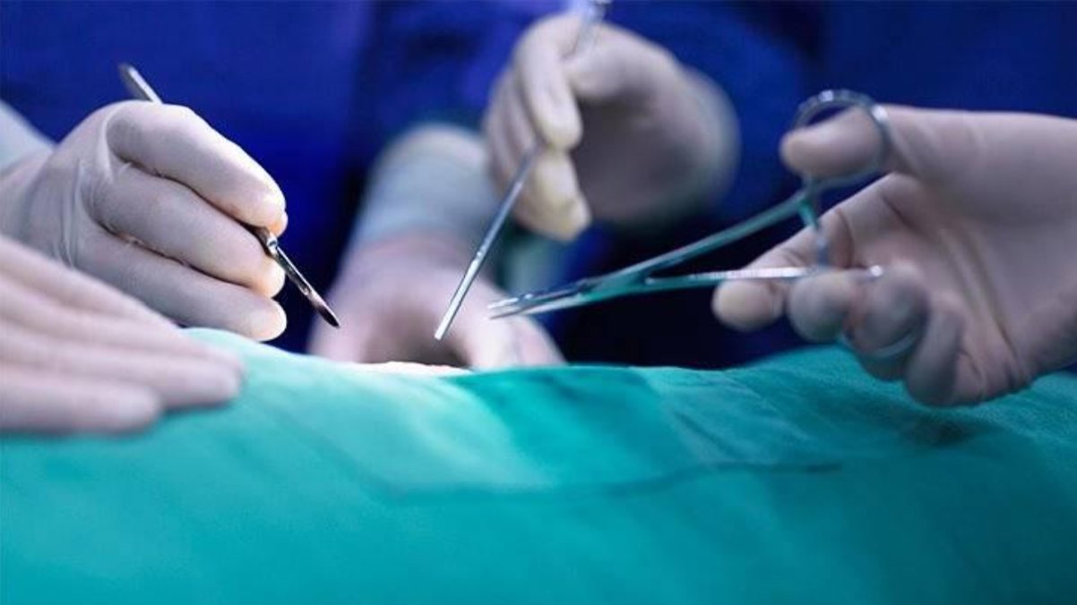 Phẫu thuật thoát vị đĩa đệm thường chỉ định khi cơn đau kéo dài, yếu cơ Phẫu thuật thoát vị đĩa đệm thường chỉ định khi cơn đau kéo dài, yếu cơ