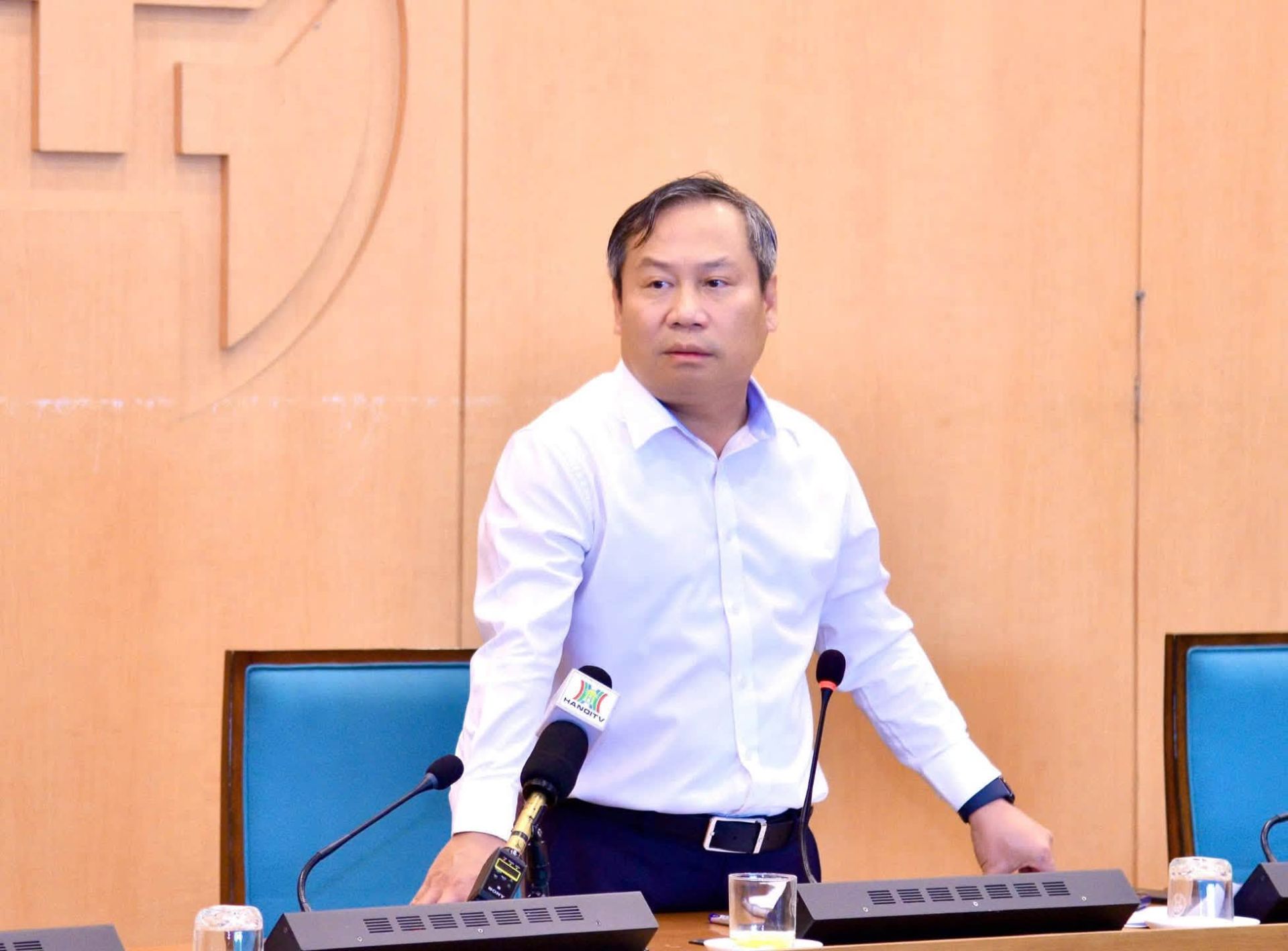 Chủ tịch UBND TP Hà Nội Vũ Đại Thắng yêu cầu tập trung tháo gỡ vướng mắc, đẩy nhanh tiến độ các công trình giao thông trọng điểm của Thành phố. Chủ tịch UBND TP Hà Nội Vũ Đại Thắng yêu cầu tập trung tháo gỡ vướng mắc, đẩy nhanh tiến độ các công trình giao thông trọng điểm của Thành phố.