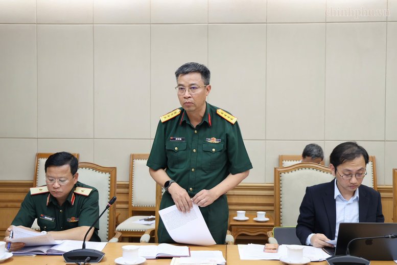 Đại tá Bùi Yên Tĩnh, Phó Cục trưởng Cục Tác chiến (Bộ Quốc phòng) đề xuất đẩy mạnh thu thập, nâng cao hiệu quả quản lý và sử dụng thông tin phục vụ công tác tìm kiếm, quy tập và xác định danh tính hài cốt liệt sĩ - Ảnh: chinhphu.vn/Thu Giang Đại tá Bùi Yên Tĩnh, Phó Cục trưởng Cục Tác chiến (Bộ Quốc phòng) đề xuất đẩy mạnh thu thập, nâng cao hiệu quả quản lý và sử dụng thông tin phục vụ công tác tìm kiếm, quy tập và xác định danh tính hài cốt liệt sĩ - Ảnh: chinhphu.vn/Thu Giang