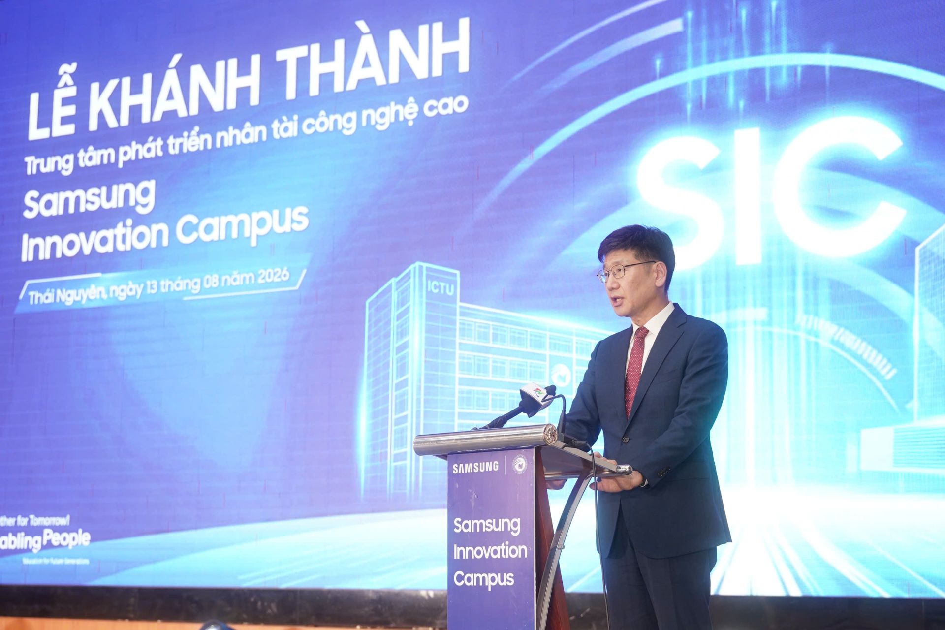 Ông Na Ki Hong, Tổng Giám đốc Samsung Việt Nam, phát biểu tại sự kiện Ông Na Ki Hong, Tổng Giám đốc Samsung Việt Nam, phát biểu tại sự kiện