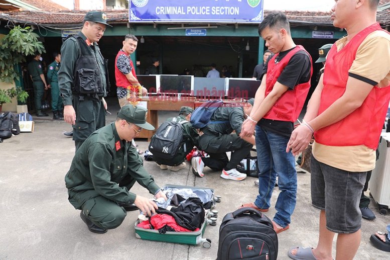 Tăng cường ứng dụng c&ocirc;ng nghệ, gi&aacute;m s&aacute;t giao dịch bất thường, siết quản l&yacute; thương mại điện tử v&agrave; xử l&yacute; c&aacute;c đường d&acirc;y lừa đảo c&ocirc;ng nghệ cao, xuy&ecirc;n quốc gia.