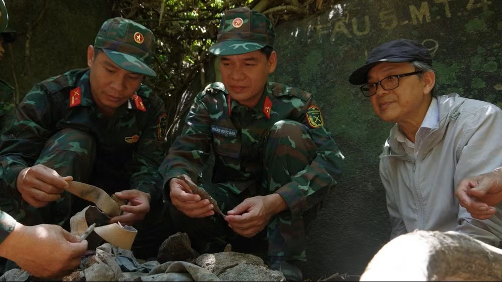 Phát hiện nhiều di vật, nghi của Đội Phẫu 5, Quân y Mặt trận 4 Quảng Đà. (Ảnh: QUANG CƯỜNG) Phát hiện nhiều di vật, nghi của Đội Phẫu 5, Quân y Mặt trận 4 Quảng Đà. (Ảnh: QUANG CƯỜNG)