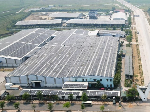 Hệ thống điện mặt trời Công ty Cổ Phần Bao bì Sông La Xanh, tỉnh Hà Tĩnh. Hệ thống điện mặt trời Công ty Cổ Phần Bao bì Sông La Xanh, tỉnh Hà Tĩnh.