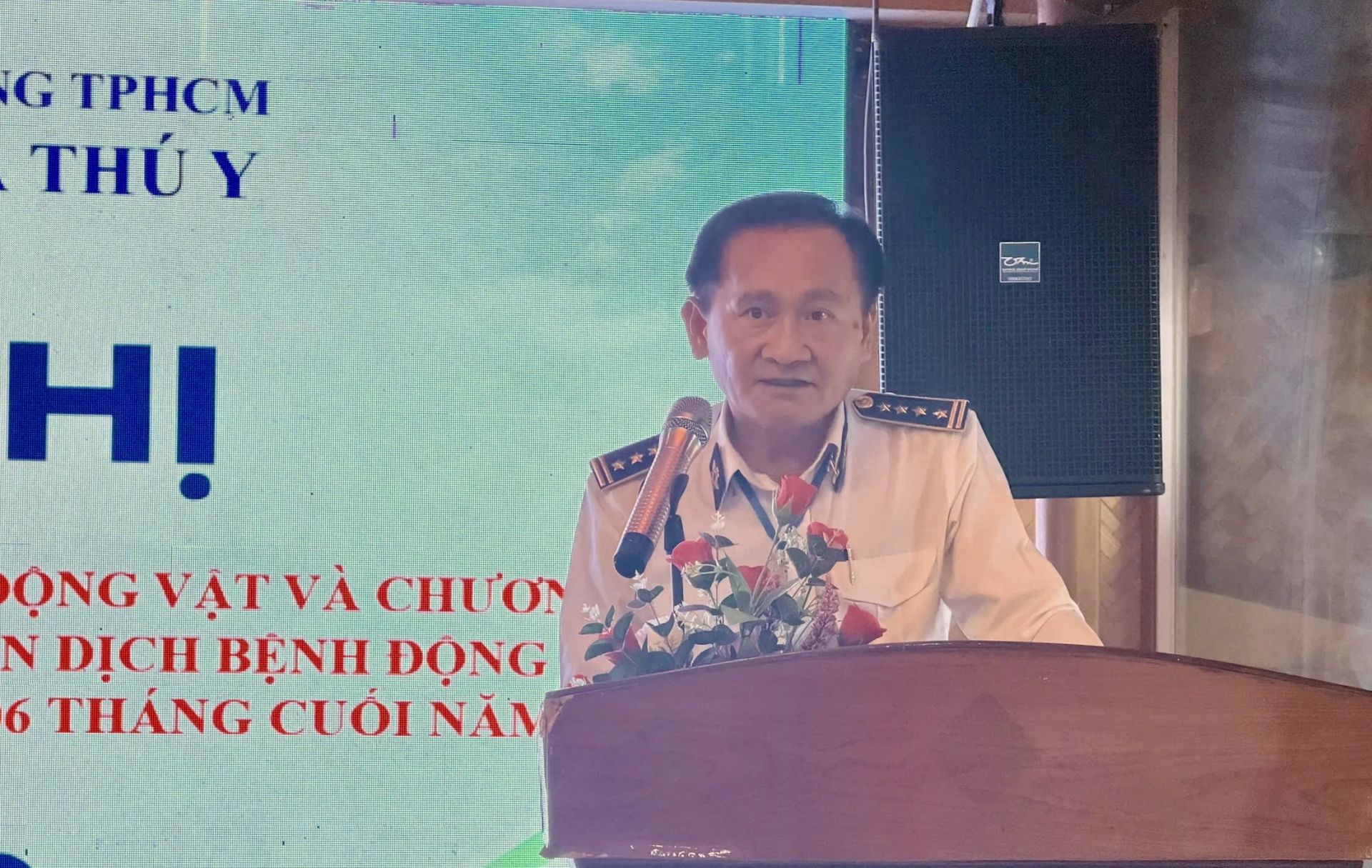 TP.HCM tăng cường tiêm phòng, giám sát dịch bệnh, đồng thời phấn đấu xây dựng thêm 15-20 xã, phường trở thành vùng an toàn dịch bệnh mỗi năm. Ảnh: Trần Minh TP.HCM tăng cường tiêm phòng, giám sát dịch bệnh, đồng thời phấn đấu xây dựng thêm 15-20 xã, phường trở thành vùng an toàn dịch bệnh mỗi năm. Ảnh: Trần Minh