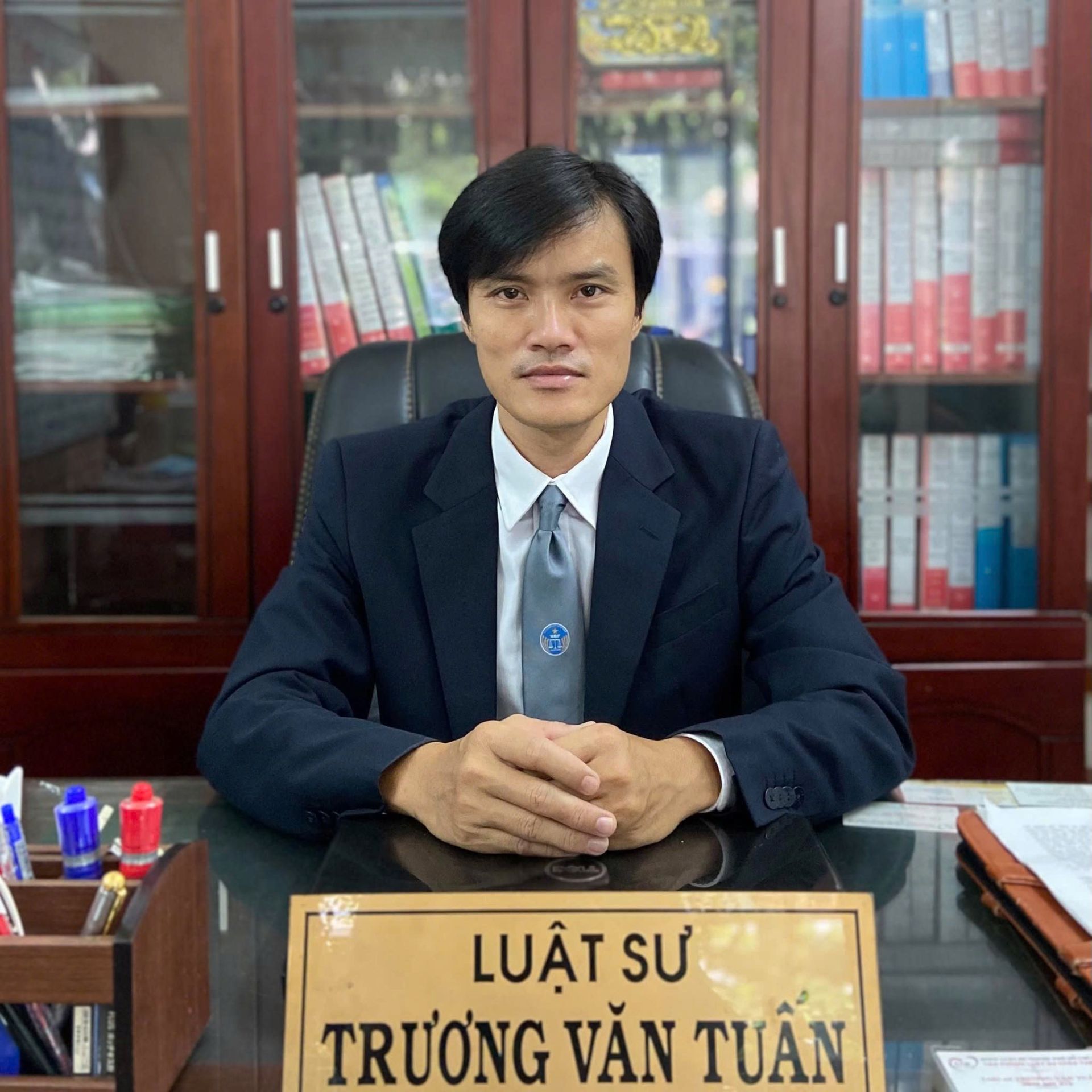 Luật sư Trương Văn Tuấn cho rằng h&agrave;nh vi thả diều ảnh hưởng hoạt động bay c&oacute; thể bị xử phạt h&agrave;nh ch&iacute;nh hoặc truy cứu tr&aacute;ch nhiệm h&igrave;nh sự t&ugrave;y mức độ. Ảnh: Trần Minh