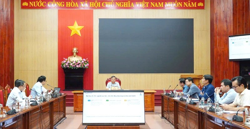 Ban Chỉ đạo xây dựng Đề án thí điểm Khu thương mại tự do tỉnh Quảng Trị họp góp ý, hoàn thiện dự thảo lần hai. Ảnh: Cổng thông tin điện tử tỉnh Quảng Trị. Ban Chỉ đạo xây dựng Đề án thí điểm Khu thương mại tự do tỉnh Quảng Trị họp góp ý, hoàn thiện dự thảo lần hai. Ảnh: Cổng thông tin điện tử tỉnh Quảng Trị.