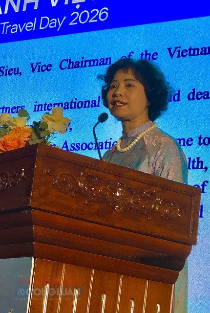 B&agrave; Cao Thị Ngọc Lan ph&aacute;t biểu tại Lễ Khai mạc&hellip; Ảnh: VH