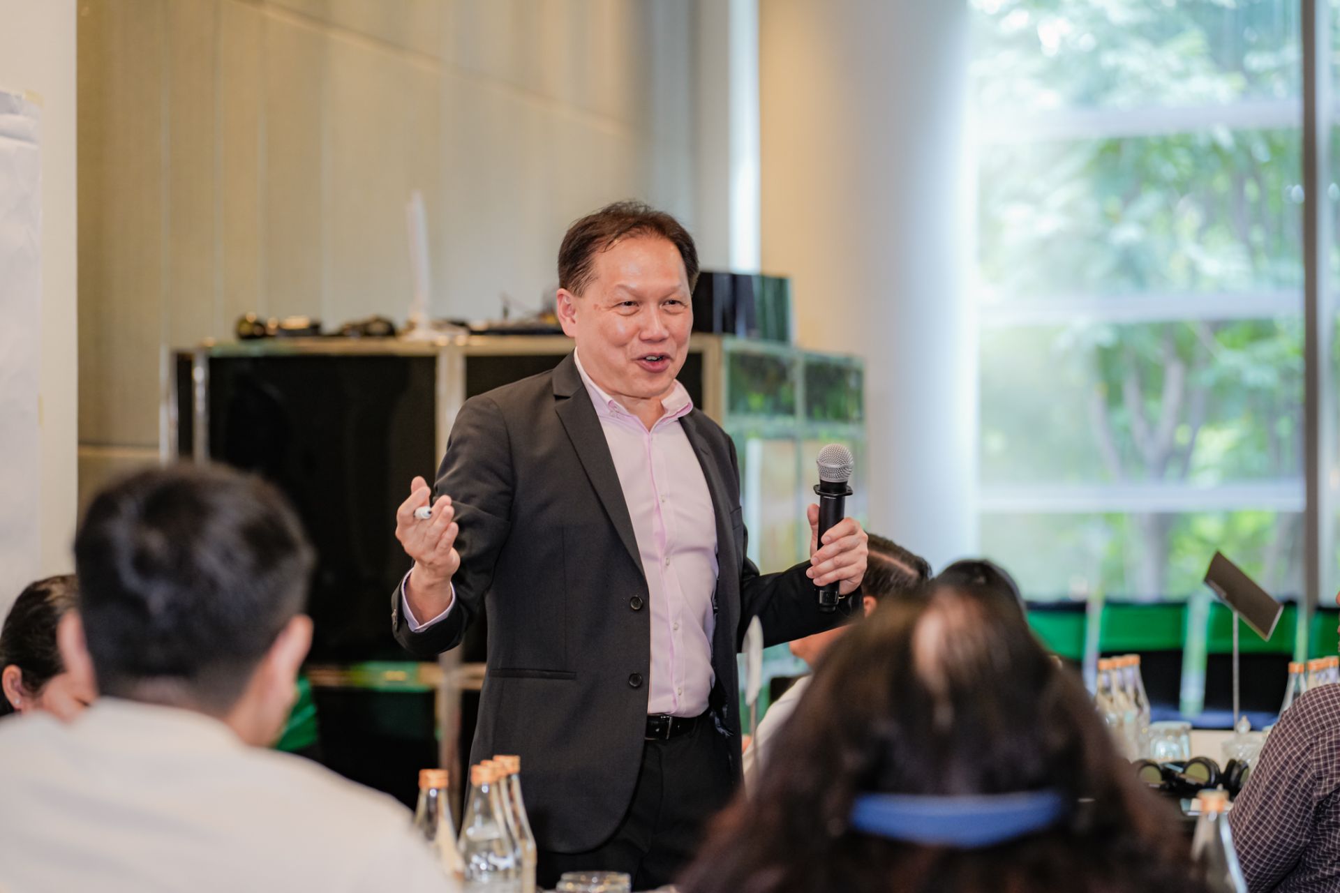 Giáo sư Quý Huy – Giáo sư Chiến lược tại INSEAD Giáo sư Quý Huy – Giáo sư Chiến lược tại INSEAD