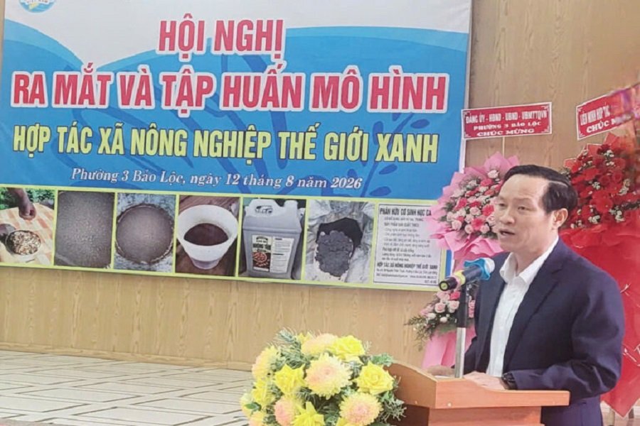&Ocirc;ng Vũ Ho&agrave;ng Tập - Ph&oacute; B&iacute; thư Thường trực Đảng ủy Phường 3 Bảo Lộc ph&aacute;t biểu chỉ đạo tại Lễ ra mắt.