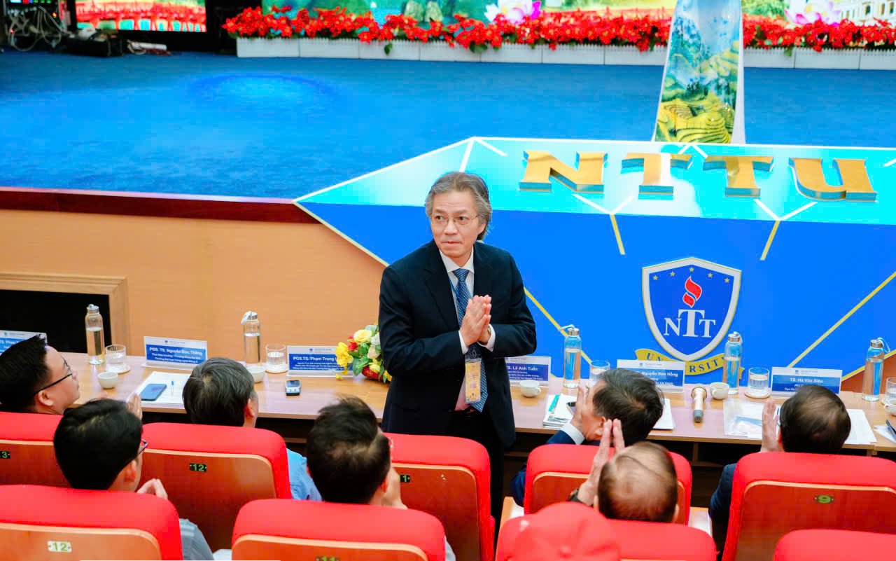 PGS.TS Lê Anh Tuấn, Cố vấn Khoa Du lịch, Trường Đại học Nguyễn Tất Thành. PGS.TS Lê Anh Tuấn, Cố vấn Khoa Du lịch, Trường Đại học Nguyễn Tất Thành.