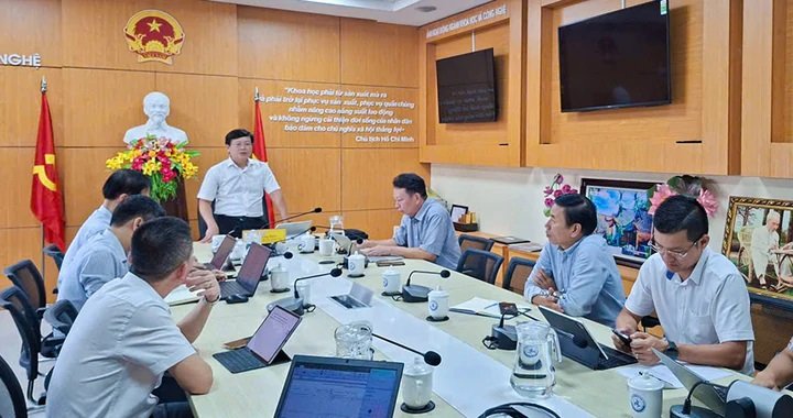 Tại buổi làm việc, các đại biểu tập trung rà soát danh sách và hiện trạng các điểm yếu, lõm sóng; trao đổi về nguyên nhân, phương án kỹ thuật. Tại buổi làm việc, các đại biểu tập trung rà soát danh sách và hiện trạng các điểm yếu, lõm sóng; trao đổi về nguyên nhân, phương án kỹ thuật.