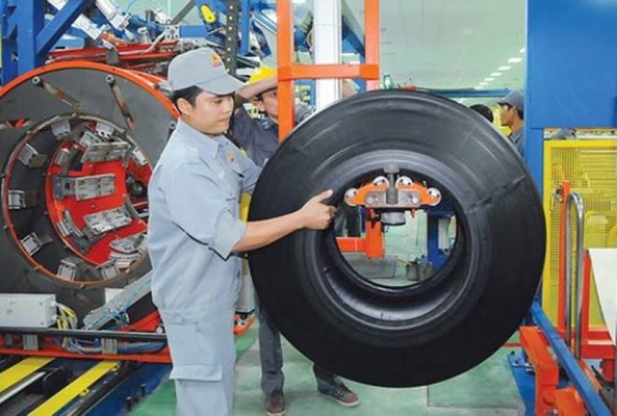 Nhu cầu từ lốp xe và xe điện tiếp tục là một trong những trụ cột hỗ trợ thị trường. Nhu cầu từ lốp xe và xe điện tiếp tục là một trong những trụ cột hỗ trợ thị trường.