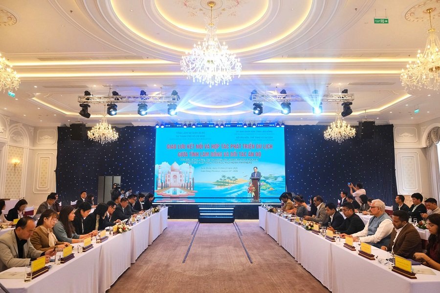 Quang cảnh Sở Văn hóa, Thể thao và Du lịch tỉnh Lâm Đồng tổ chức chương trình “Giao lưu kết nối và hợp tác phát triển du lịch giữa tỉnh Lâm Đồng và đối tác Ấn Độ” năm 2026. Quang cảnh Sở Văn hóa, Thể thao và Du lịch tỉnh Lâm Đồng tổ chức chương trình “Giao lưu kết nối và hợp tác phát triển du lịch giữa tỉnh Lâm Đồng và đối tác Ấn Độ” năm 2026.