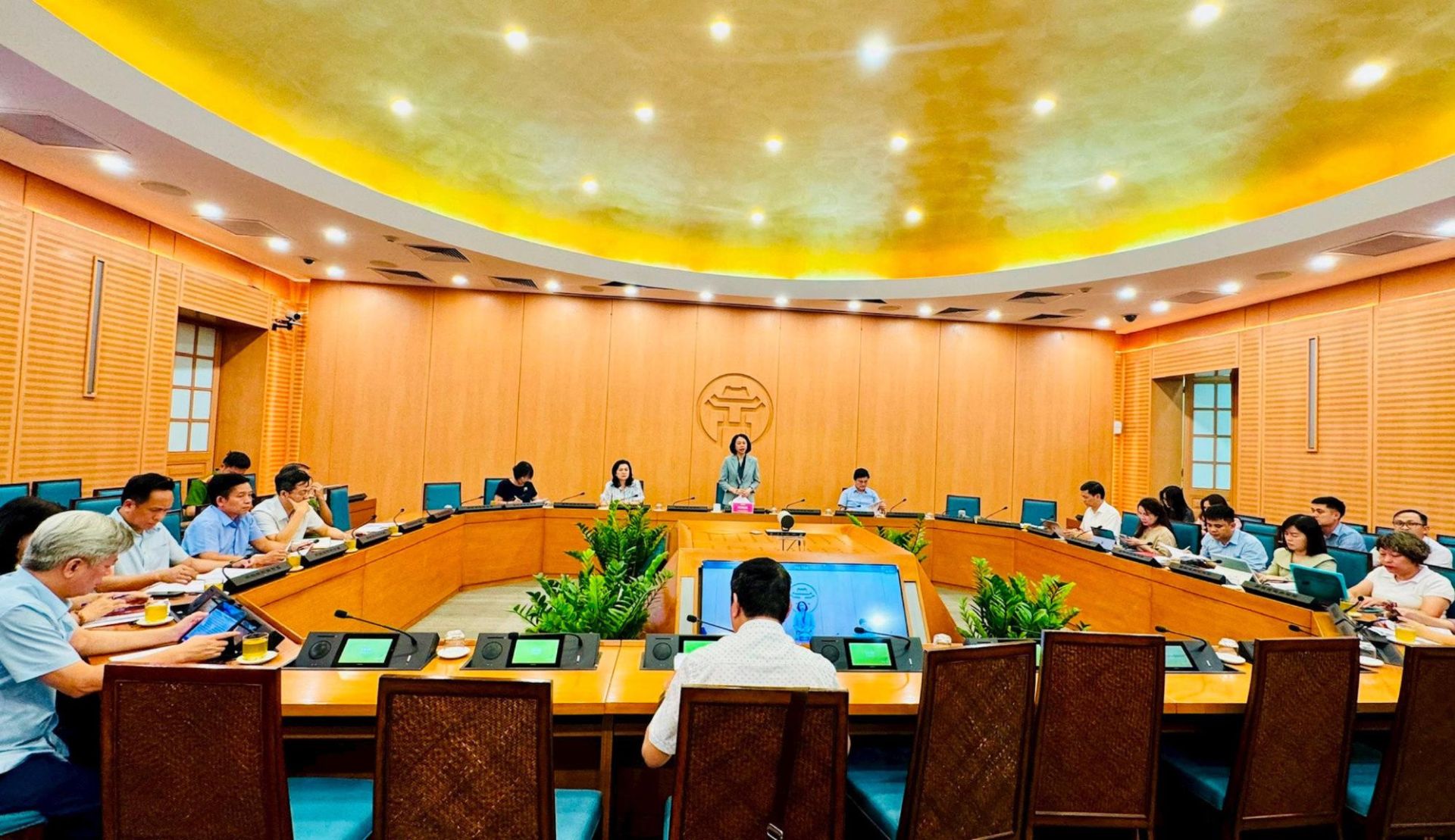 To&agrave;n cảnh hội nghị.