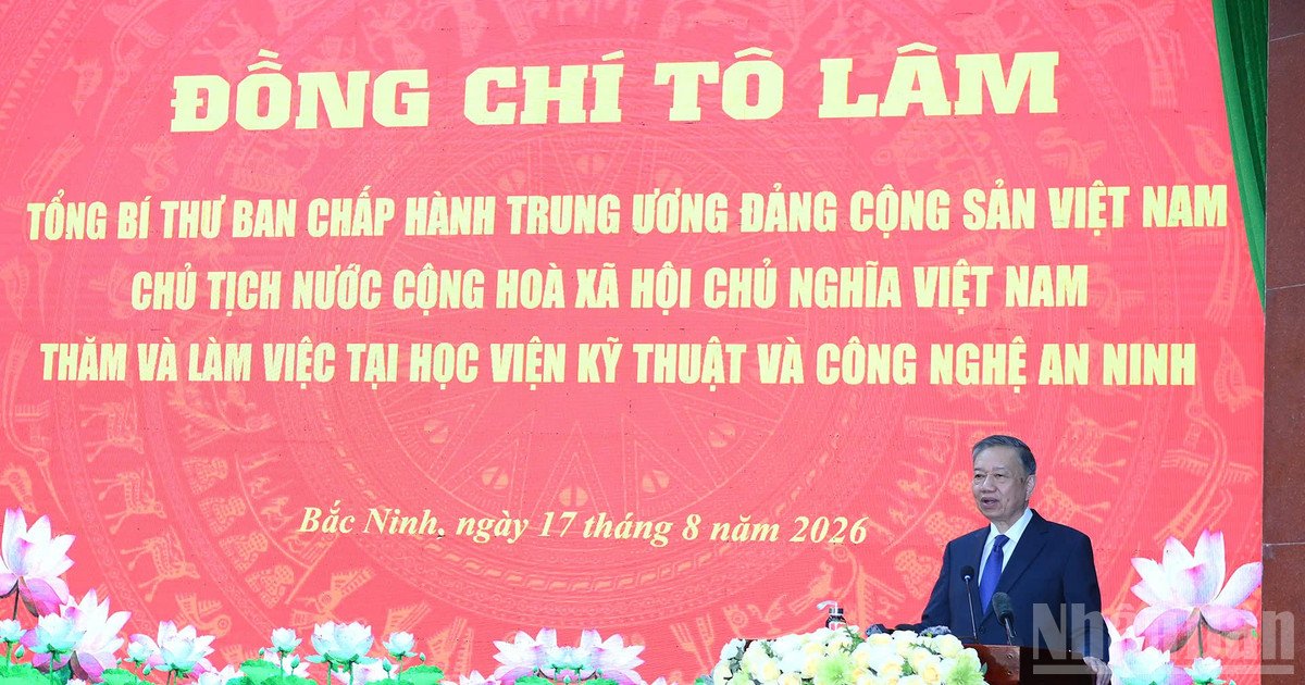 Tổng B&iacute; thư, Chủ tịch nước T&ocirc; L&acirc;m ph&aacute;t biểu tại cuộc l&agrave;m việc. (Ảnh: ĐĂNG KHOA)
