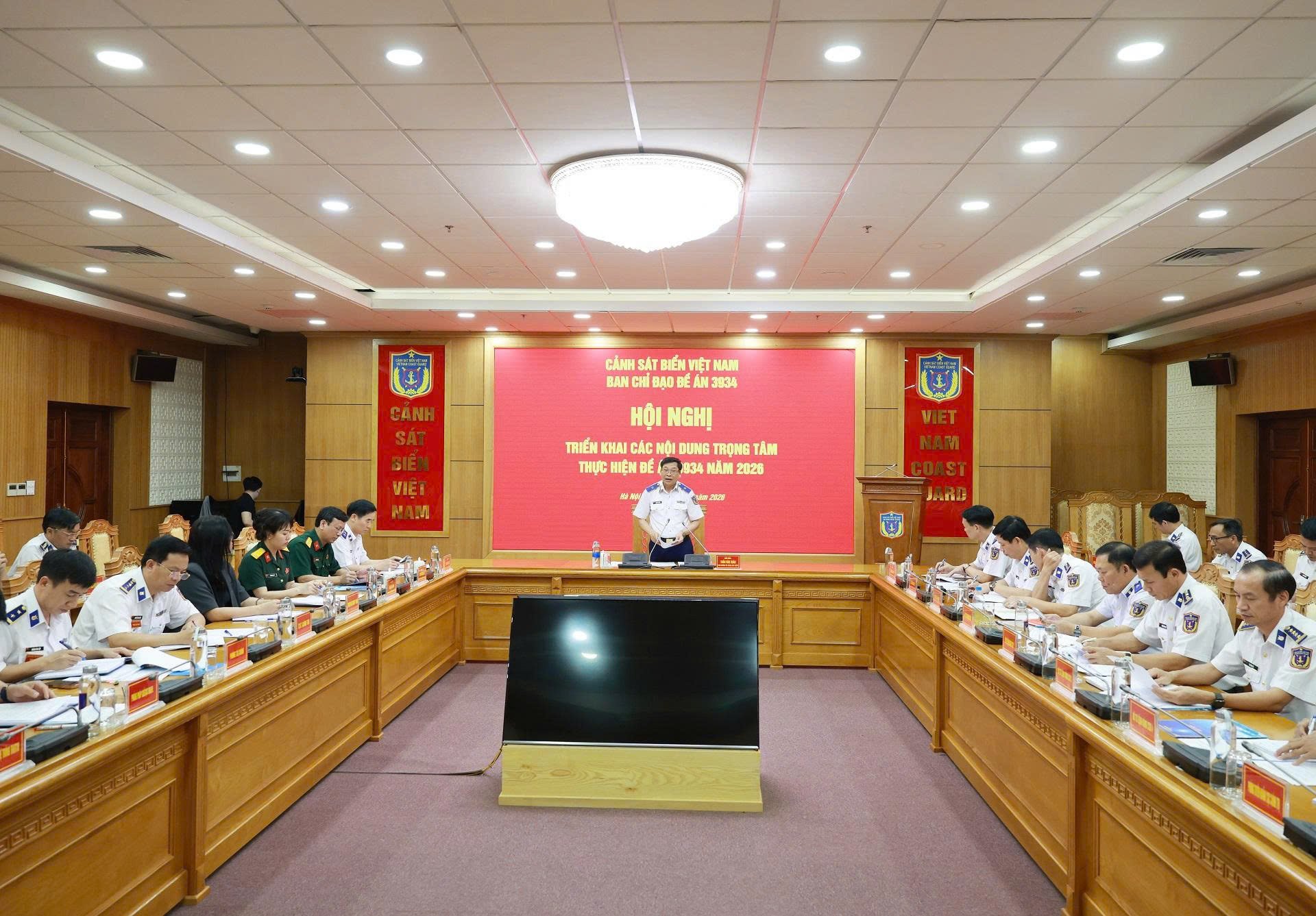 : Thiếu tướng Trần Văn Xuân - Phó Chính ủy, Trưởng ban Chỉ đạo Đề án 3934 Cảnh sát biển Việt Nam phát biểu tại Hội nghị triển khai các nội dung trọng tâm thực hiện Đề án 3934 năm 2026. : Thiếu tướng Trần Văn Xuân - Phó Chính ủy, Trưởng ban Chỉ đạo Đề án 3934 Cảnh sát biển Việt Nam phát biểu tại Hội nghị triển khai các nội dung trọng tâm thực hiện Đề án 3934 năm 2026.