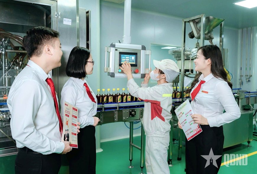 Ngân hàng Nông nghiệp và Phát triển Nông thôn Việt Nam (Agribank) triển khai chương trình tín dụng với lãi suất ưu đãi cho doanh nghiệp nhỏ và vừa, các lĩnh vực ưu tiên. Ảnh: NGÔ TRANG Ngân hàng Nông nghiệp và Phát triển Nông thôn Việt Nam (Agribank) triển khai chương trình tín dụng với lãi suất ưu đãi cho doanh nghiệp nhỏ và vừa, các lĩnh vực ưu tiên. Ảnh: NGÔ TRANG