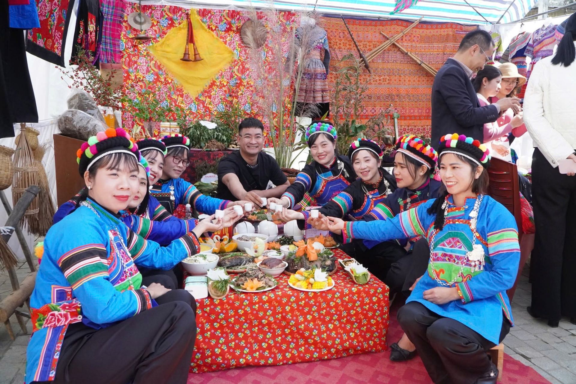 Ra mắt chương tr&igrave;nh &ldquo;M&acirc;m cơm Bắc H&agrave;