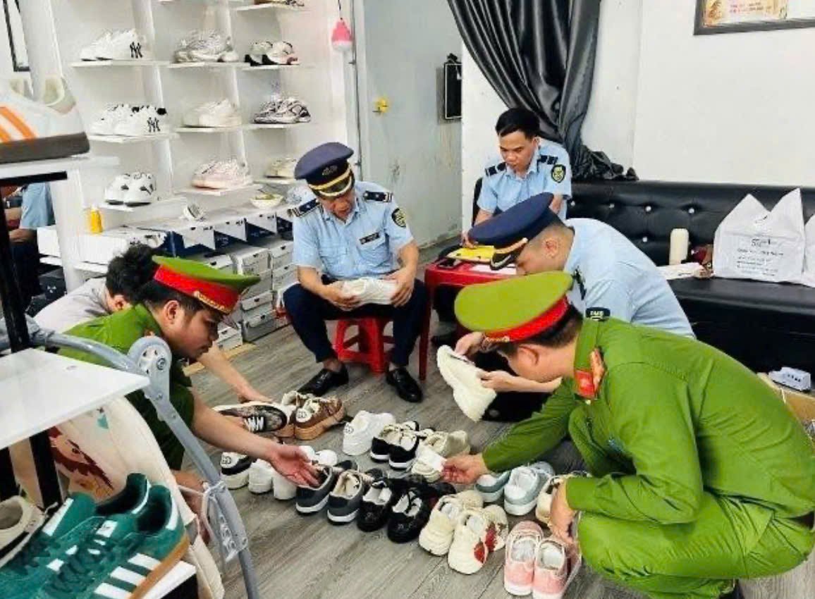 H&agrave; Tĩnh xử l&yacute; 23 vụ h&agrave;ng giả, x&acirc;m phạm quyền sở hữu tr&iacute; tuệ.