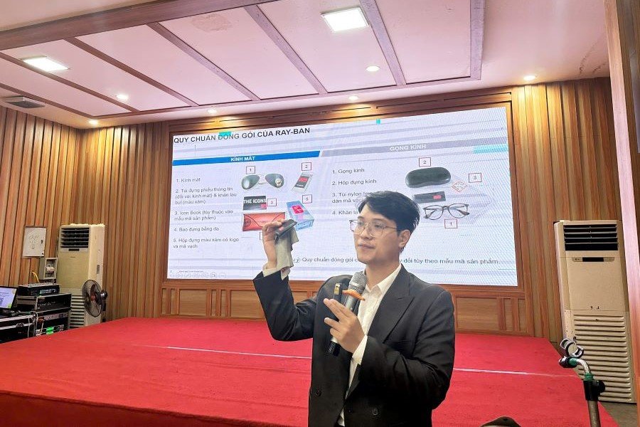 Đại diện Công ty TNHH Sở hữu trí tuệ S&O chia sẻ về cách nhận biết sản phẩm thật Đại diện Công ty TNHH Sở hữu trí tuệ S&O chia sẻ về cách nhận biết sản phẩm thật