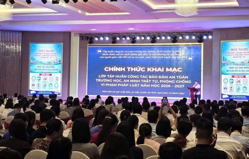 Sở GD&ĐT tỉnh Phú Thọ tổ chức tập huấn tại Cụm Vĩnh Phúc và Cụm Việt Trì. Sở GD&ĐT tỉnh Phú Thọ tổ chức tập huấn tại Cụm Vĩnh Phúc và Cụm Việt Trì.