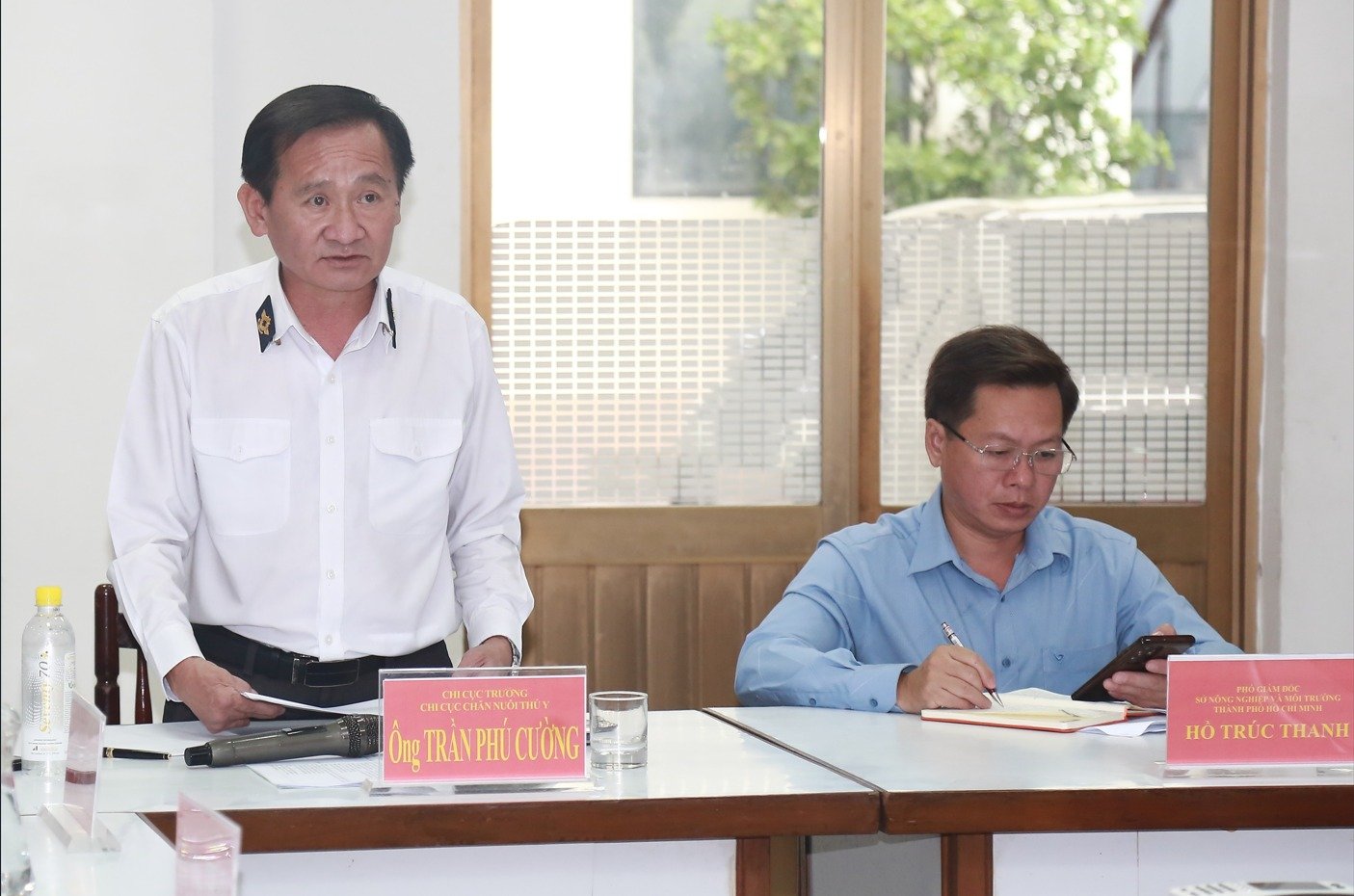 Tham dự hội nghị, có Ông Trần Phú Cường, Chi cục trưởng Chi cục Chăn nuôi và Thú y TP.HCM. Tham dự hội nghị, có Ông Trần Phú Cường, Chi cục trưởng Chi cục Chăn nuôi và Thú y TP.HCM.