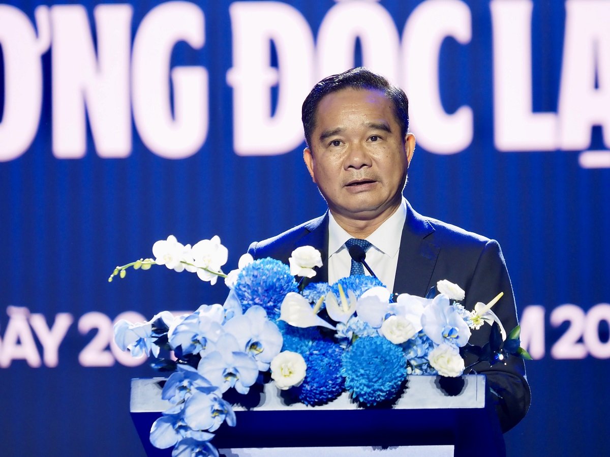 Chủ tịch UBND TP.HCM Nguyễn Văn Được phát biểu tại Lễ kỷ niệm 50 năm ngày thành lập và đón nhận Huân chương Độc lập hạng Nhất của Vinamilk. Ảnh: Vi Nam Chủ tịch UBND TP.HCM Nguyễn Văn Được phát biểu tại Lễ kỷ niệm 50 năm ngày thành lập và đón nhận Huân chương Độc lập hạng Nhất của Vinamilk. Ảnh: Vi Nam