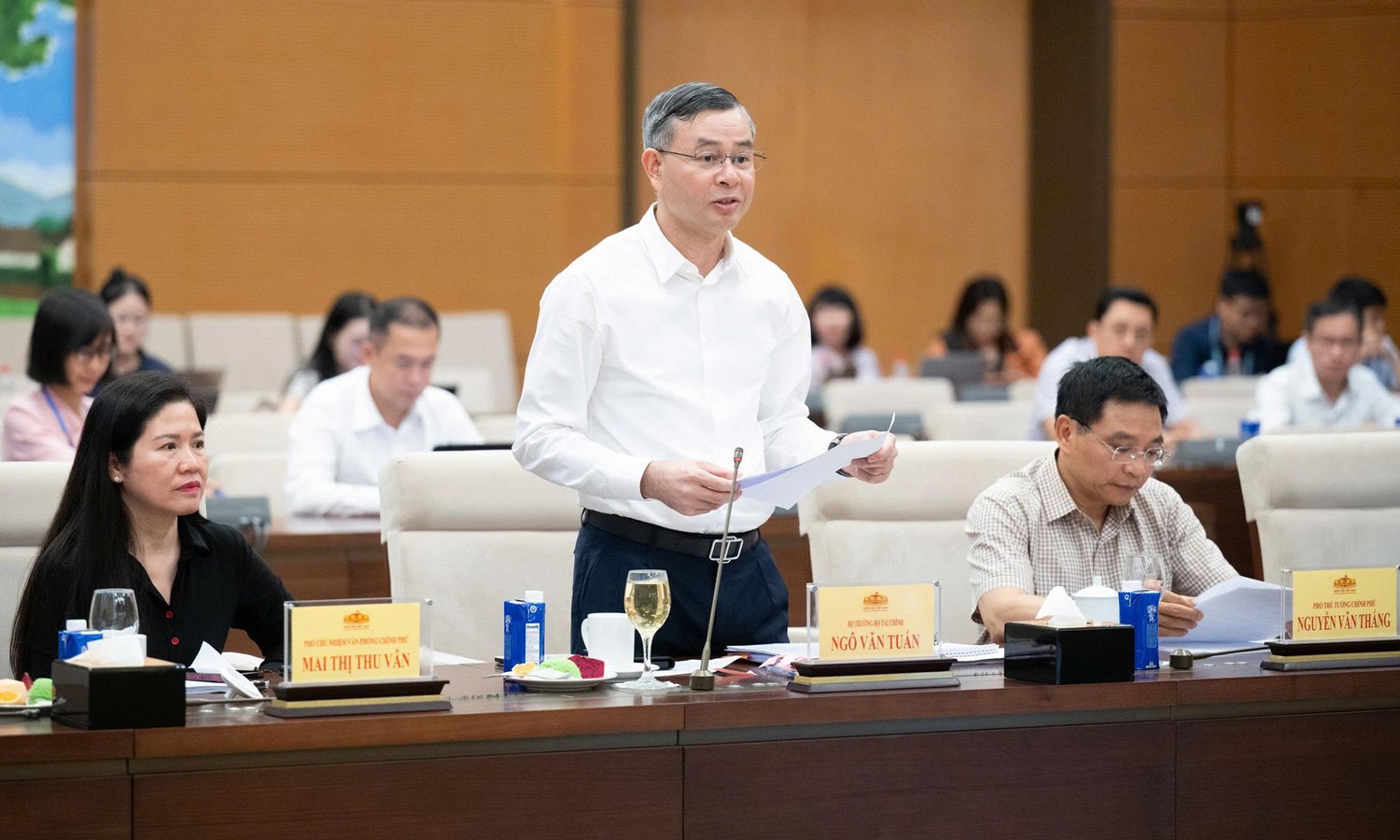 Bộ trưởng Bộ T&agrave;i ch&iacute;nh Ng&ocirc; Văn Tuấn. (Ảnh: Media Quốc hội)