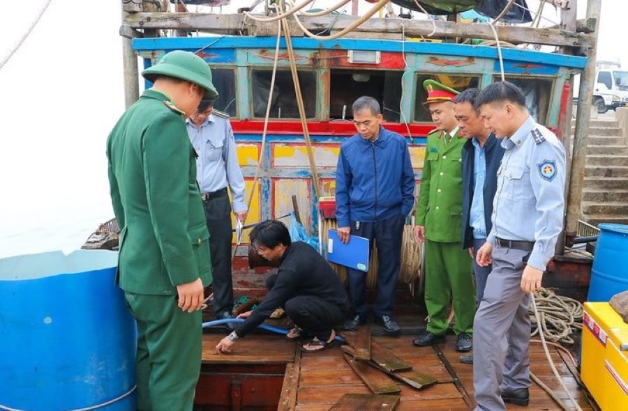 Hà Tĩnh tập trung cao nhất nguồn lực thực hiện đồng bộ, quyết liệt, hiệu quả, quyết tâm gỡ cảnh báo “thẻ vàng” của EC trong năm 2026 Hà Tĩnh tập trung cao nhất nguồn lực thực hiện đồng bộ, quyết liệt, hiệu quả, quyết tâm gỡ cảnh báo “thẻ vàng” của EC trong năm 2026