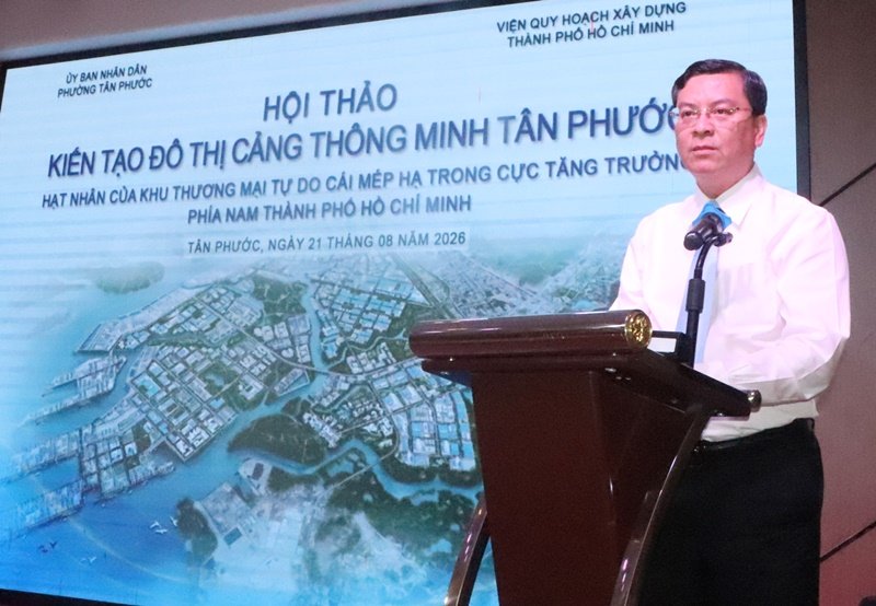 Ph&oacute; Chủ tịch UBND Th&agrave;nh phố Hồ Ch&iacute; Minh Nguyễn C&ocirc;ng Vinh ph&aacute;t biểu tại Hội thảo