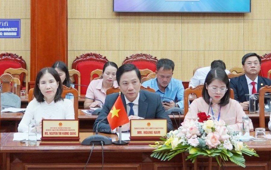 Phó Chủ tịch Thường trực UBND tỉnh Quảng Trị Hoàng Nam phát biểu tại buổi làm việc Phó Chủ tịch Thường trực UBND tỉnh Quảng Trị Hoàng Nam phát biểu tại buổi làm việc