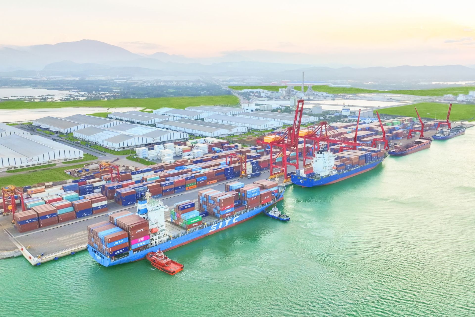 Cảng quốc tế Chu Lai - đầu mối logistics quan trọng tại miền Trung, T&acirc;y Nguy&ecirc;n, Nam L&agrave;o, Bắc Campuchia