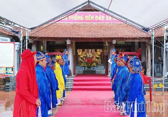 Hoạt động tế lễ tại Đền Đào Xá. Hoạt động tế lễ tại Đền Đào Xá.