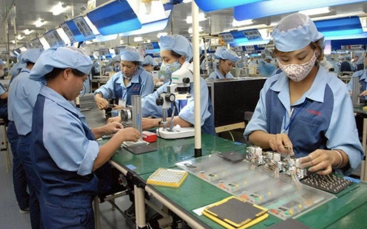 Bộ Tài chính được yêu cầu siết kiểm tra, ngăn chuyển giá trong doanh nghiệp điện tử. Bộ Tài chính được yêu cầu siết kiểm tra, ngăn chuyển giá trong doanh nghiệp điện tử.