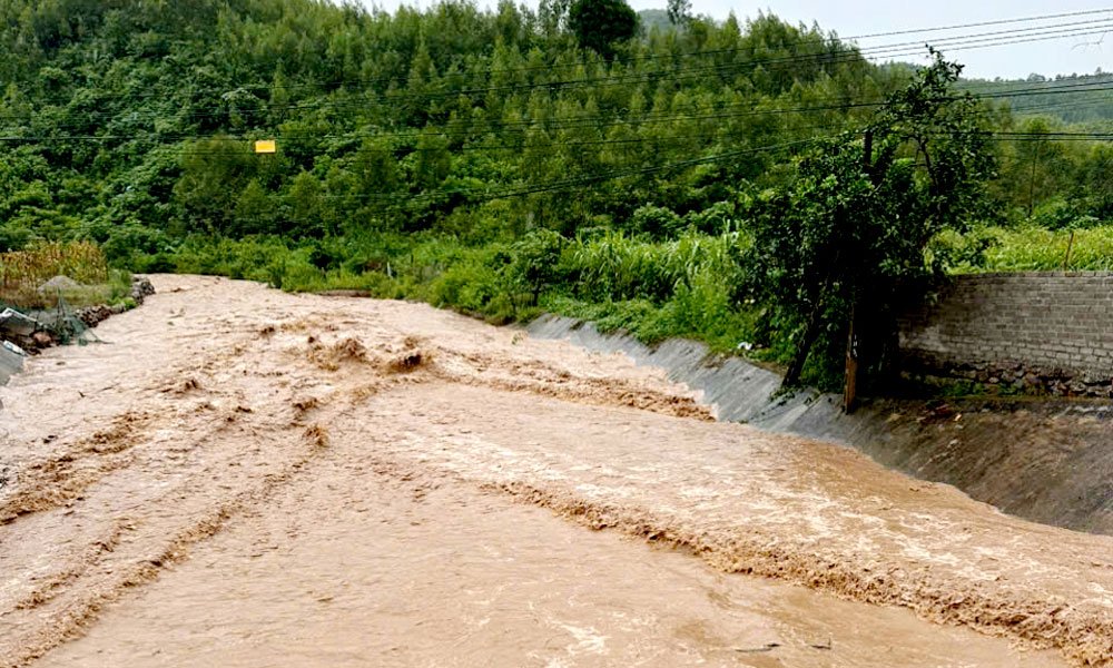 9/9 ngầm tại xã Sa Lý đều ngập sâu do lũ. 9/9 ngầm tại xã Sa Lý đều ngập sâu do lũ.