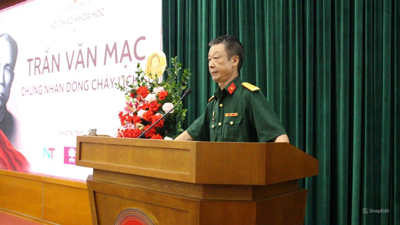 Đại tá, PGS. TS. Nguyễn Thanh Tú phát biểu tại hội thảo. Đại tá, PGS. TS. Nguyễn Thanh Tú phát biểu tại hội thảo.