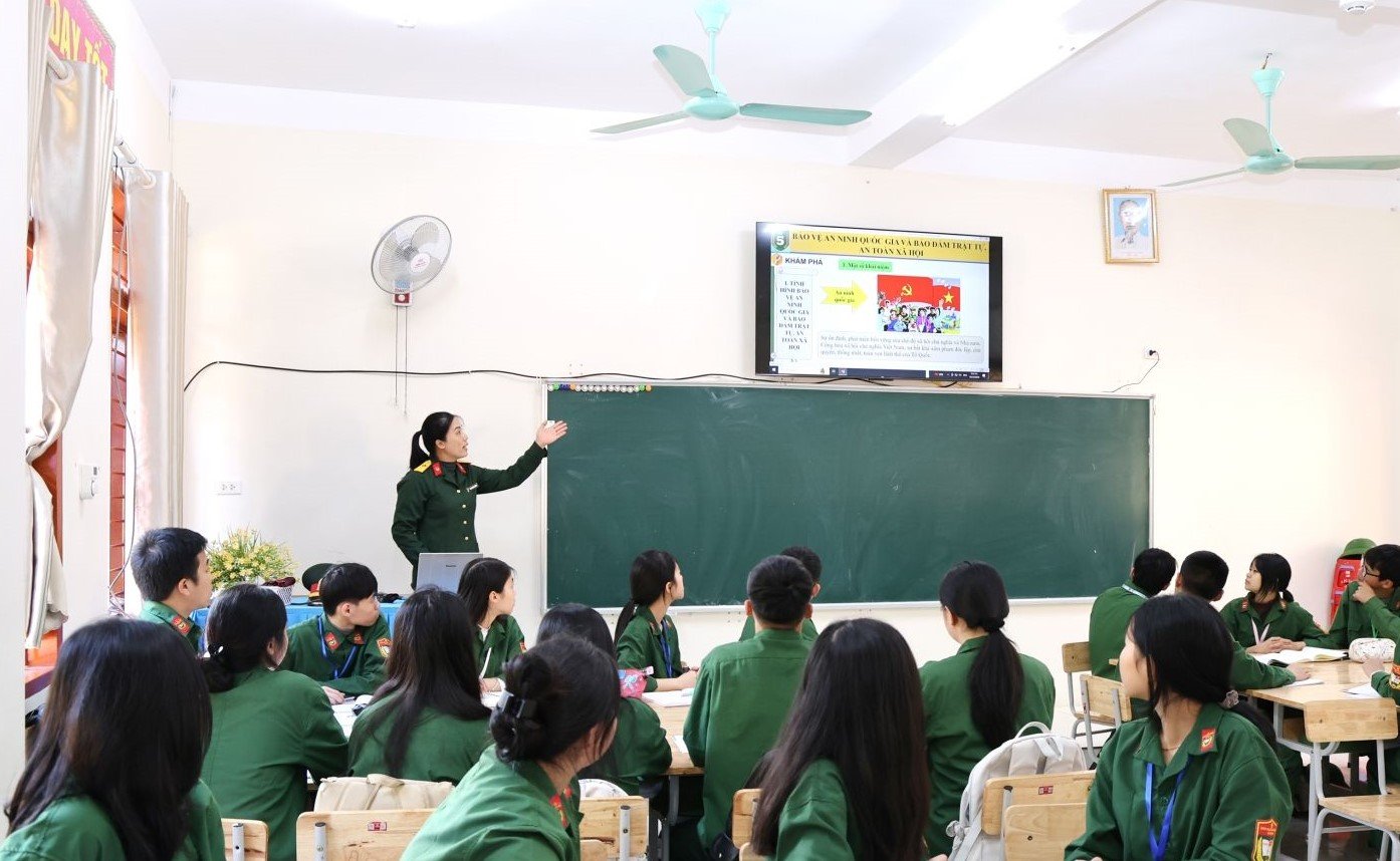 Đổi mới quản lý, phương pháp dạy học và tăng cường ứng dụng công nghệ nhằm nâng cao chất lượng GDQPAN. Ảnh: Bộ GD-ĐT Đổi mới quản lý, phương pháp dạy học và tăng cường ứng dụng công nghệ nhằm nâng cao chất lượng GDQPAN. Ảnh: Bộ GD-ĐT