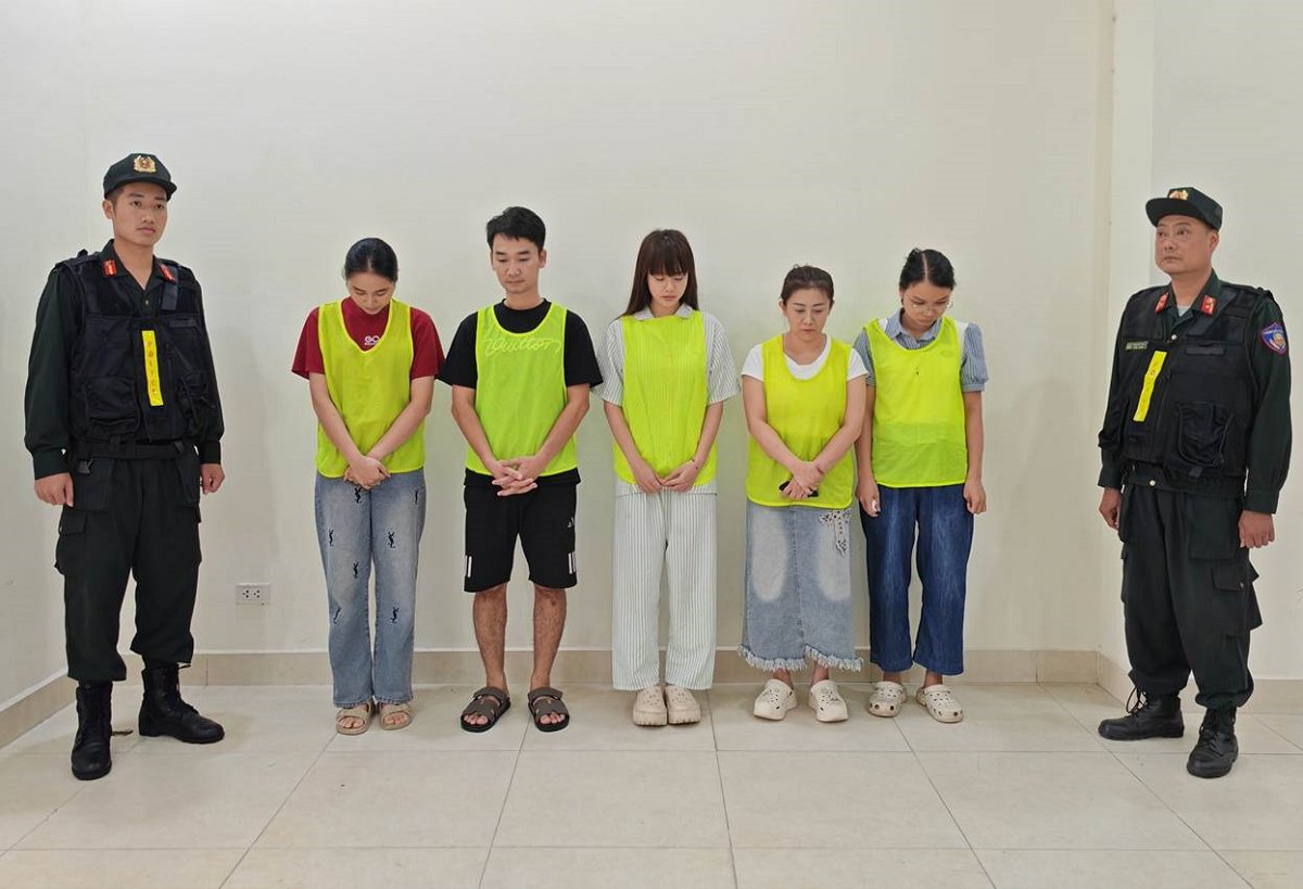 Các đối tượng bị khởi tố. Ảnh: Công an TP Hà Nội Các đối tượng bị khởi tố. Ảnh: Công an TP Hà Nội