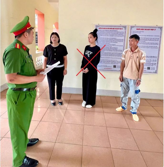 Đối tượng Dương Phương Thảo tại cơ quan C&ocirc;ng an, Ảnh: C&ocirc;ng an tỉnh