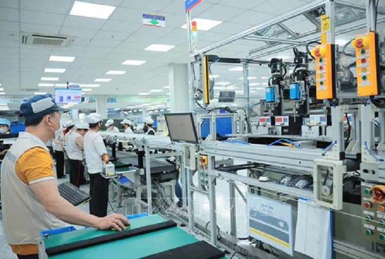 Ứng dụng công nghệ đang trở thành yêu cầu ngày càng rõ nét đối với doanh nghiệp nhỏ và vừa trong quá trình nâng cao năng suất, tối ưu chi phí và sức cạnh tranh. Ứng dụng công nghệ đang trở thành yêu cầu ngày càng rõ nét đối với doanh nghiệp nhỏ và vừa trong quá trình nâng cao năng suất, tối ưu chi phí và sức cạnh tranh.