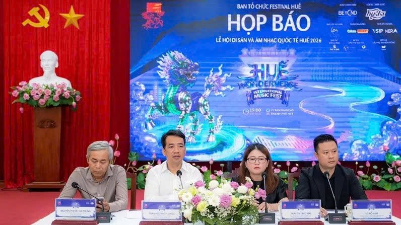 Lần đầu tiên, Huế chính thức giới thiệu Lễ hội Di sản và Âm nhạc quốc tế Huế-Huế Wonderverse Music Fest 2026 với định hướng phát triển thành thương hiệu lễ hội thường niên mang tầm quốc tế. Lần đầu tiên, Huế chính thức giới thiệu Lễ hội Di sản và Âm nhạc quốc tế Huế-Huế Wonderverse Music Fest 2026 với định hướng phát triển thành thương hiệu lễ hội thường niên mang tầm quốc tế.