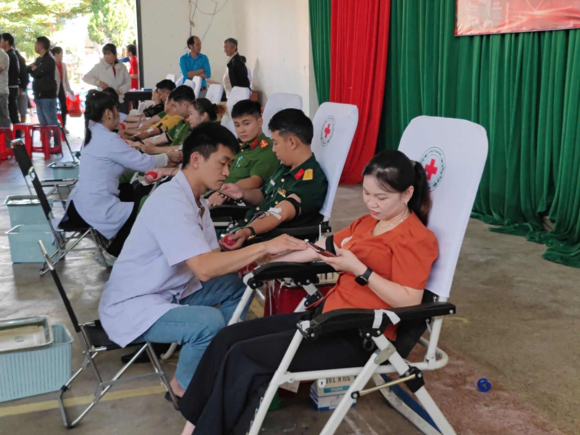 Sự kiện đ&atilde; trở th&agrave;nh điểm hội tụ của những tấm l&ograve;ng nh&acirc;n &aacute;i lan tỏa th&ocirc;ng điệp 