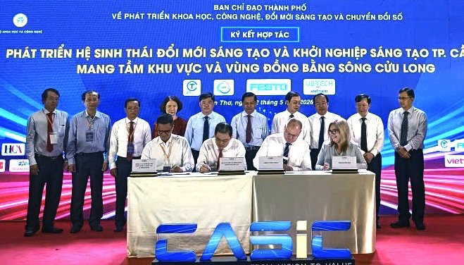 TP. Cần Thơ v&agrave; c&aacute;c đối t&aacute;c k&yacute; kết hợp t&aacute;c ph&aacute;t triển hệ sinh th&aacute;i đổi mới s&aacute;ng tạo v&agrave; khởi nghiệp s&aacute;ng tạo