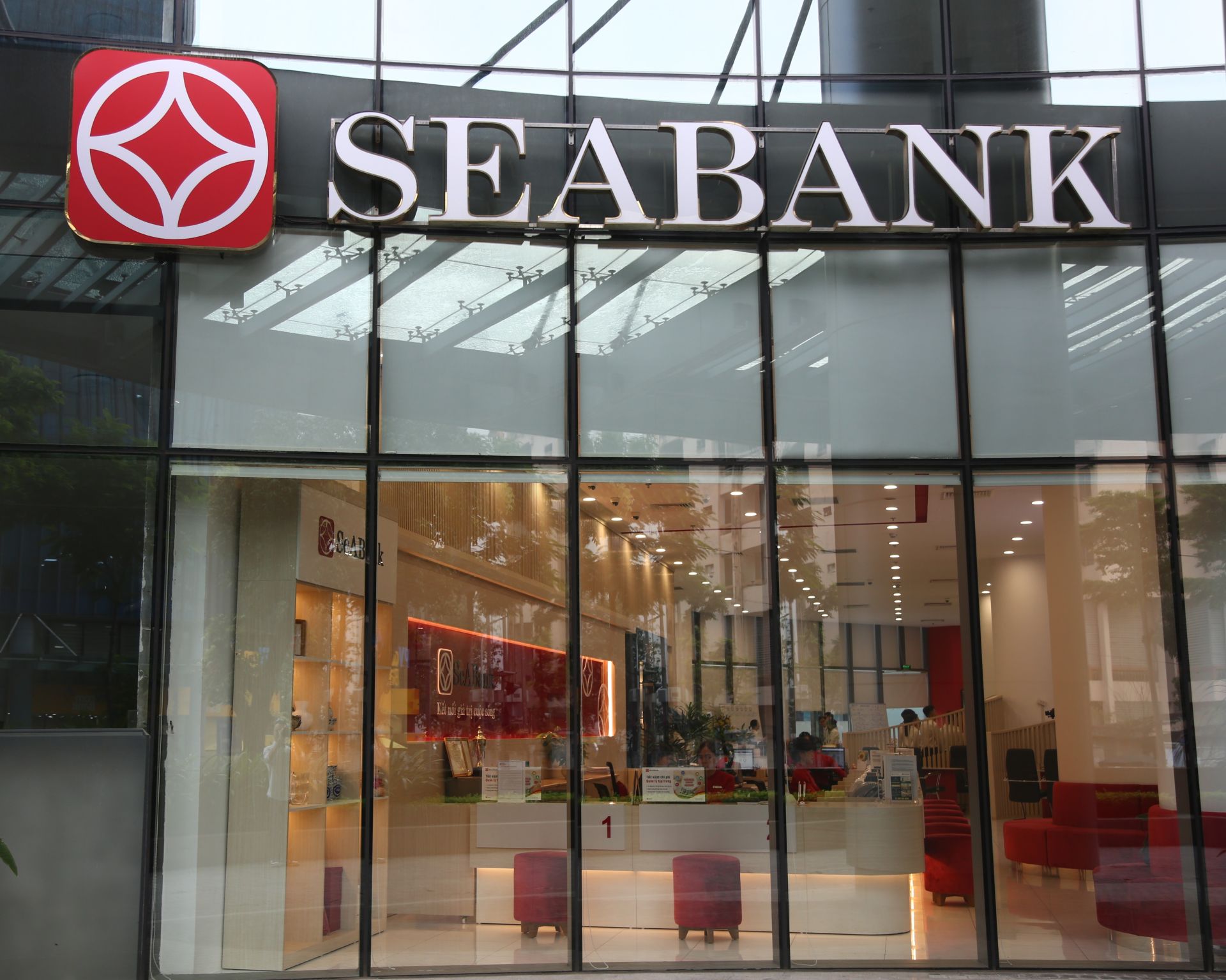 Cổ phiếu SSB của SeABank g&oacute;p mặt trong nhiều rổ chỉ số lớn
