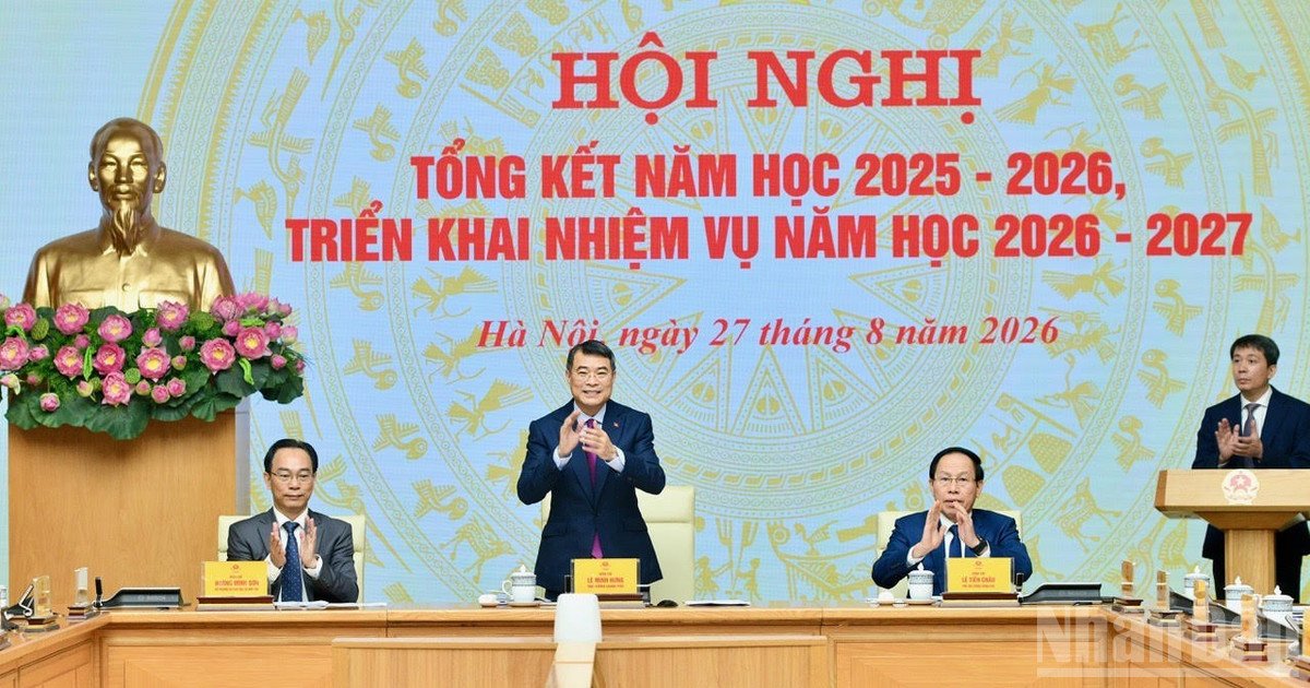 Thủ tướng Chính phủ Lê Minh Hưng chủ trì Hội nghị tổng kết năm học 2025-2026, triển khai nhiệm vụ năm học 2026-2027. (Ảnh: THANH GIANG) Thủ tướng Chính phủ Lê Minh Hưng chủ trì Hội nghị tổng kết năm học 2025-2026, triển khai nhiệm vụ năm học 2026-2027. (Ảnh: THANH GIANG)