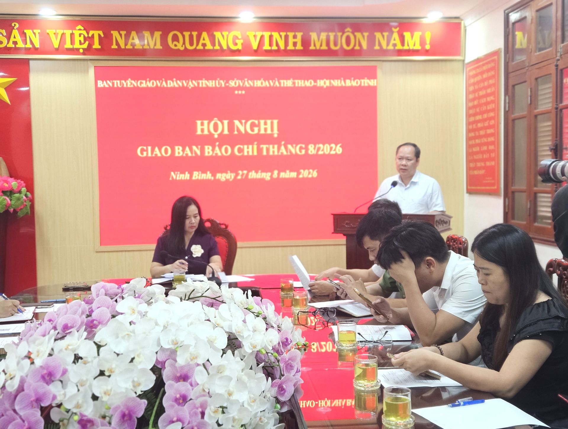 Ph&oacute; Gi&aacute;m đốc Sở Gi&aacute;o dục v&agrave; Đ&agrave;o tạo tỉnh Ninh B&igrave;nh, Đinh Văn Kh&acirc;m