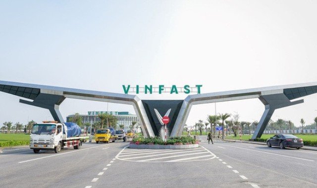 VinFast đầu tư hơn 7.056 tỷ đồng x&acirc;y dựng nh&agrave; xưởng tại Vũng &Aacute;ng.