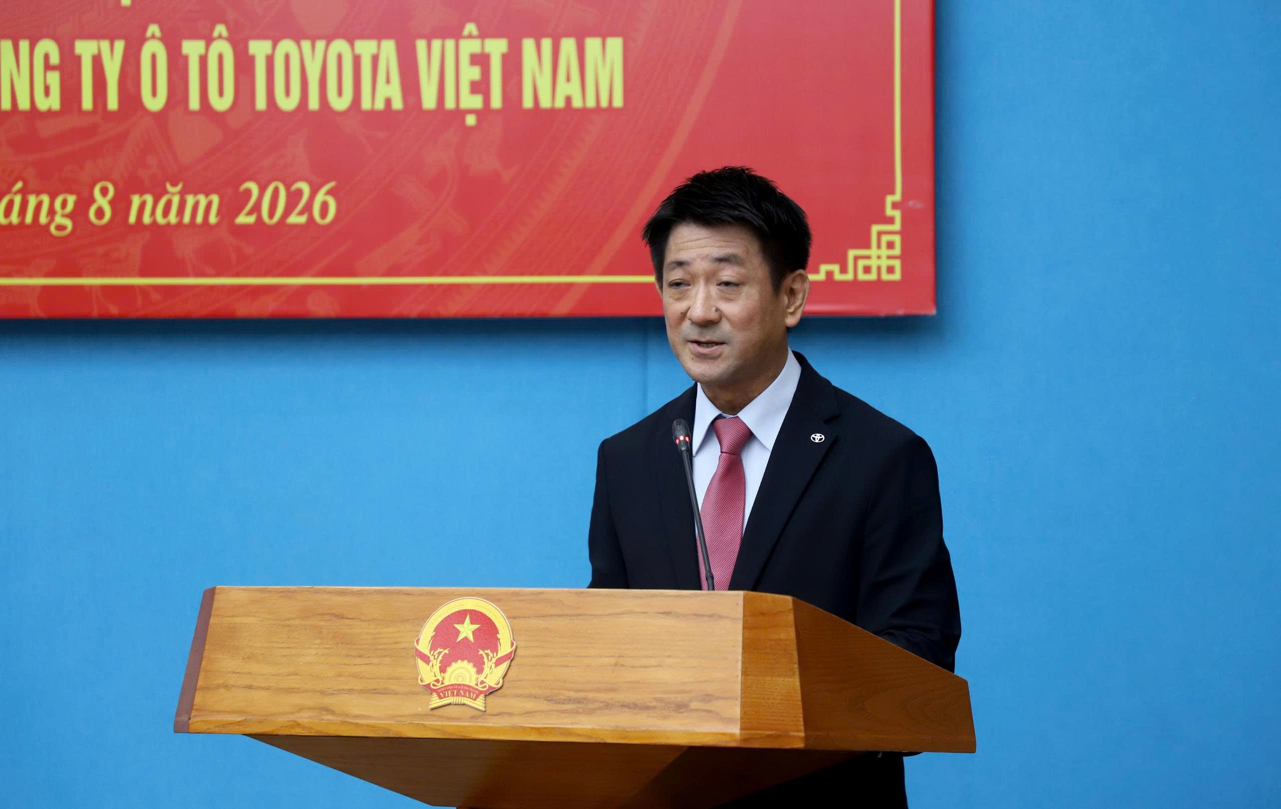 &Ocirc;ng Osamu Hirata, Tổng Gi&aacute;m đốc Toyota Việt Nam