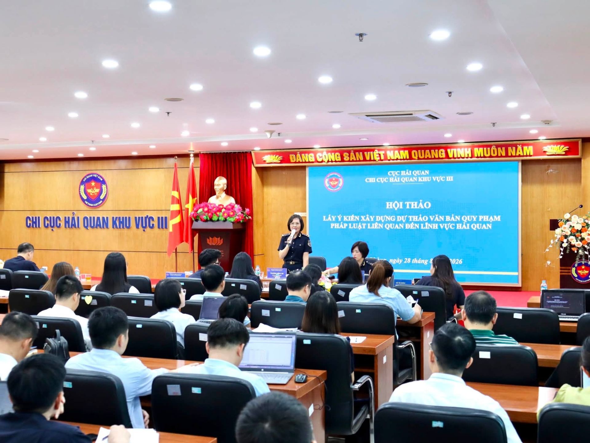 Quang cảnh hội thảo. Ảnh: kv03.customs.gov.vn Quang cảnh hội thảo. Ảnh: kv03.customs.gov.vn