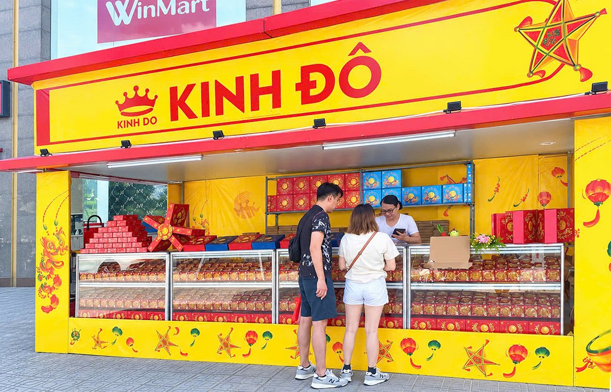 Sản phẩm Kinh Đ&ocirc; hiện được cung ứng tại gần 100.000 điểm b&aacute;n lẻ trực tiếp tr&ecirc;n cả nước v&agrave; mở rộng tr&ecirc;n c&aacute;c nền tảng thương mại điện tử
